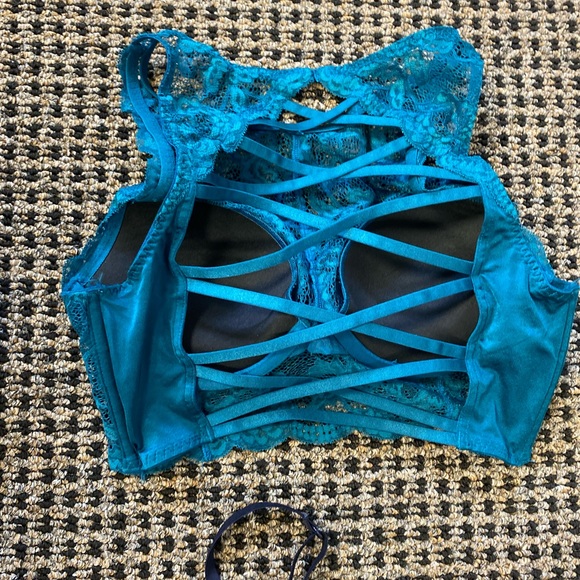 Women’s bras - Picture 4 of 16